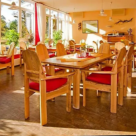 Haus Linden Hotel