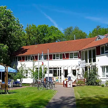 Hotel Haus Linden 3*