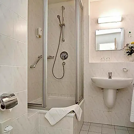 Hotel Haus Linden Prerow